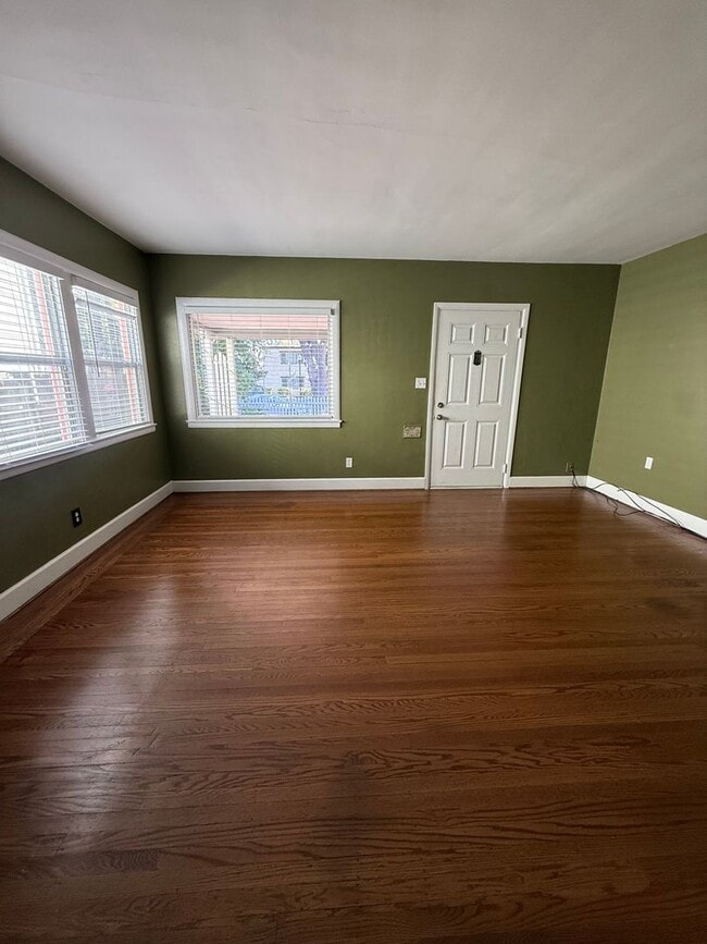 Photo - 2308 N St