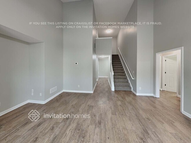 Photo - 3785 Pine Village Pl