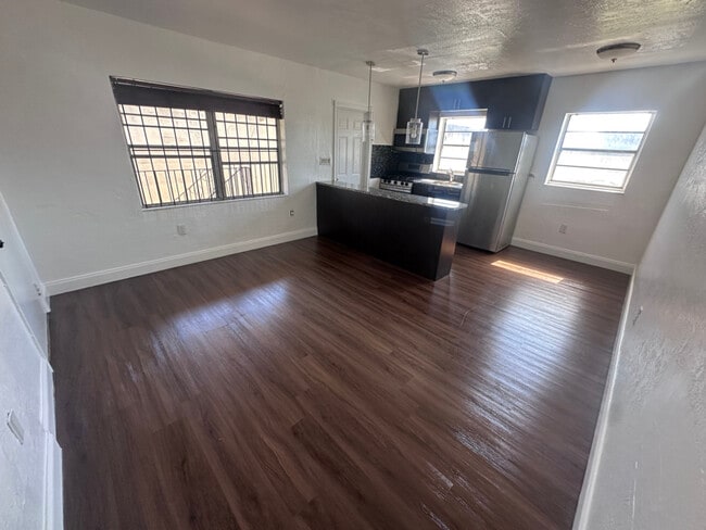 Building Photo - 580 NW 64th St