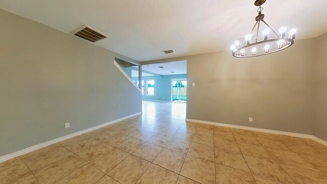 Photo - 710 Starling Creek Loop