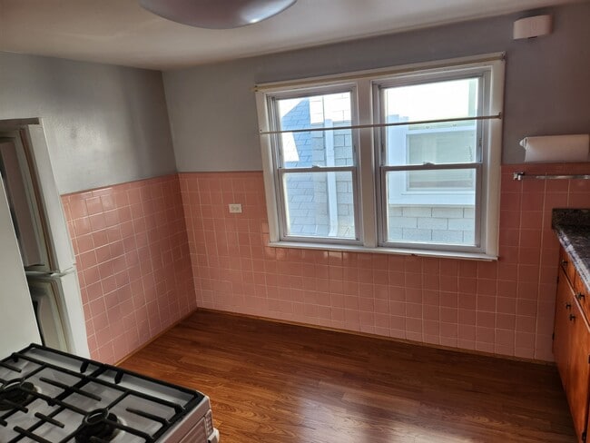 Kitchen - 5354 N Linder Ave Unit #2