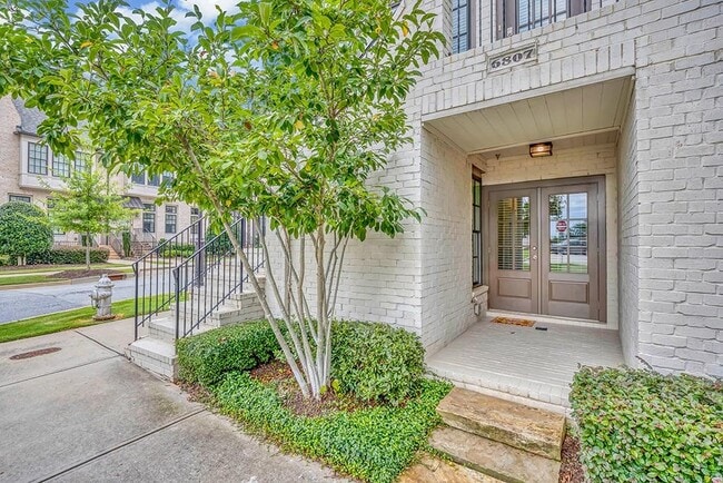 Photo - 6807 Encore Blvd