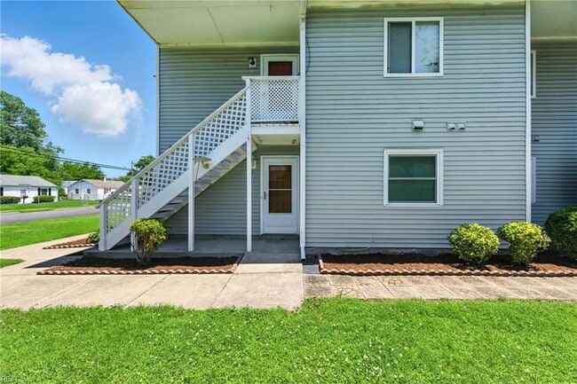 Photo - 117 Roane Dr Unit C