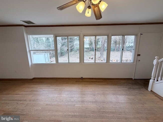 Photo - 2207 Luzerne Ave