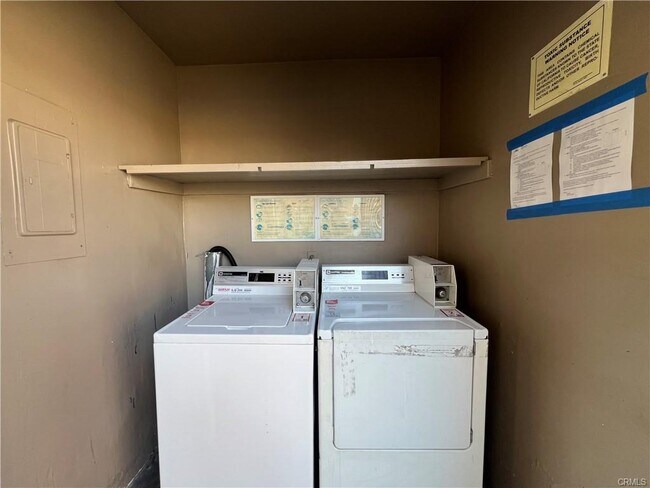 Photo - 4750 W Broadway Unit 1/4