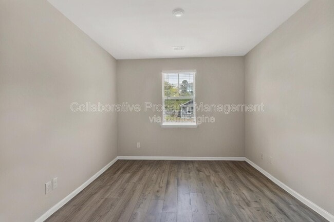 376 Brennan Dr
