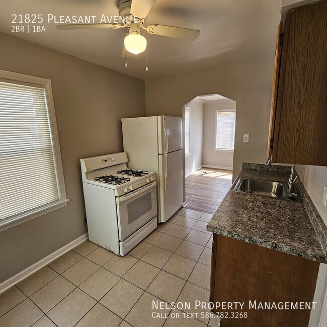 Photo - 21825 Pleasant Ave