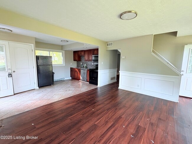 Photo - 5516 Brokers Tip Ln