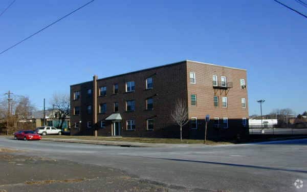 Photo - 8100 Fairfield St Apartments