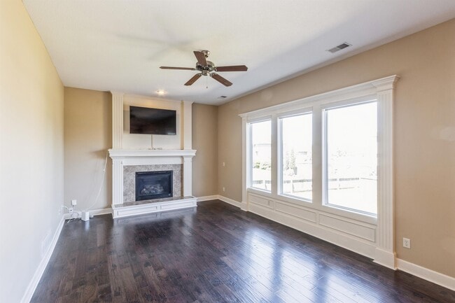 Photo - 16514 W 165th Terrace