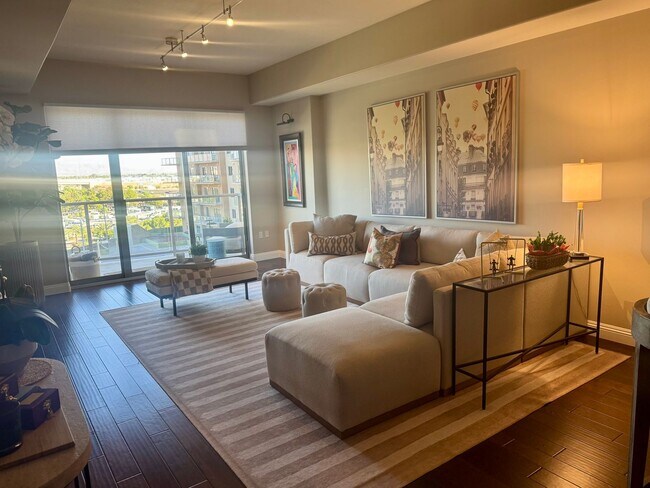 Designer Furnished Beauty at One Las Vegas! - Designer Furnished Beauty at One Las Vegas! Condo Unit 814