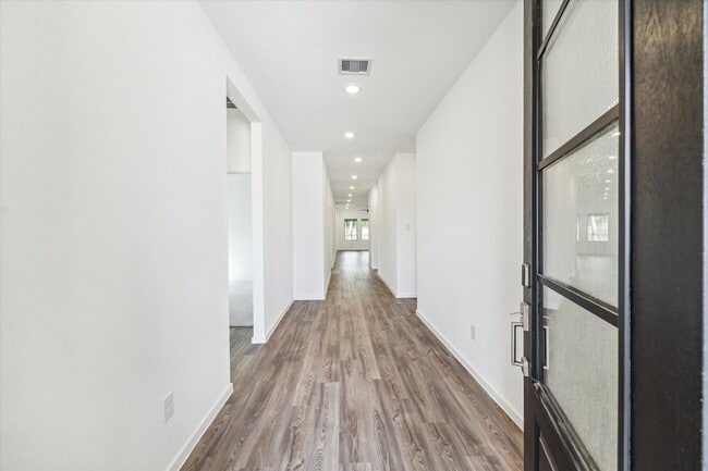 Photo - 8206 Boundary Waters Dr