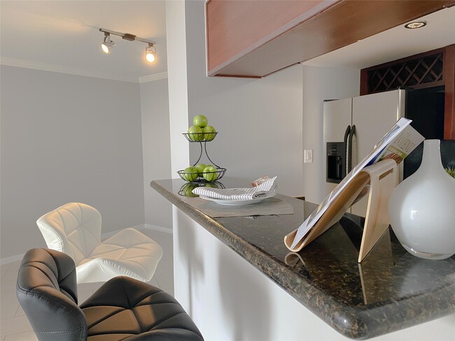 Photo - 3525 Sage Rd Unit 1407