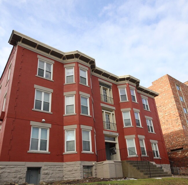 Oakland Apartments For Rent in Pittsburgh, PA