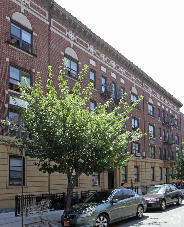 Photo - Stuyvesant Arms Apartments