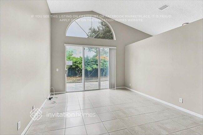 Photo - 7704 Thornlee Dr