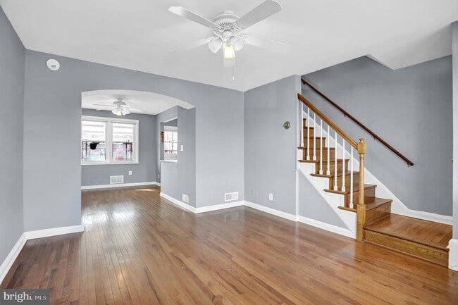 Photo - 3446 Dunran Rd