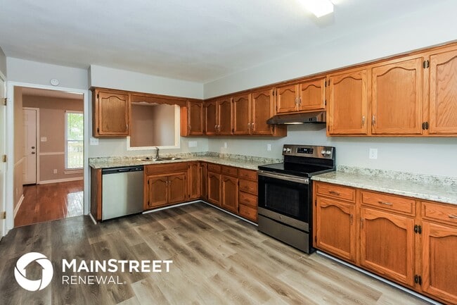 Photo - 8425 N Chatham Ave