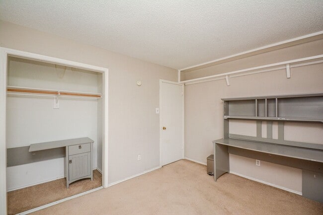 Photo - 5204 Breckenridge Dr