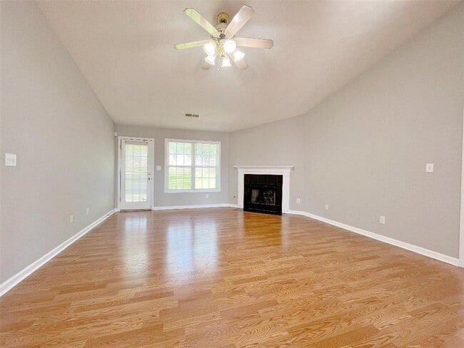408 Lee Miller Dr