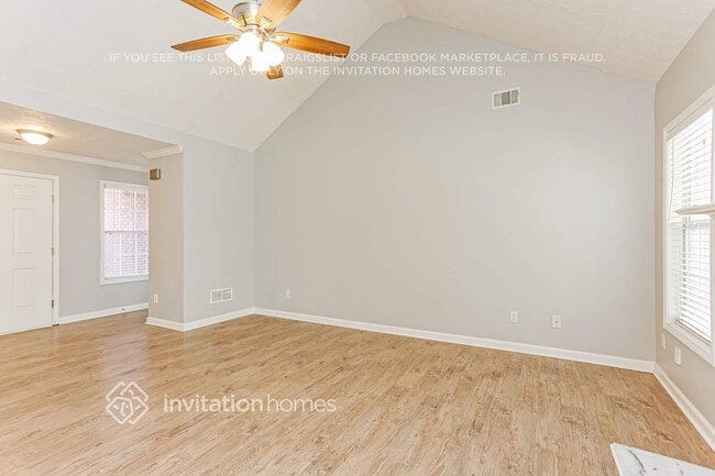 Photo - 2995 Meadow Gate Way