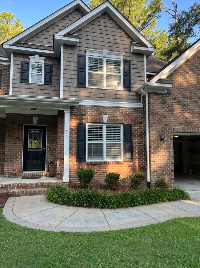 Photo - 768 Riverbirch Dr