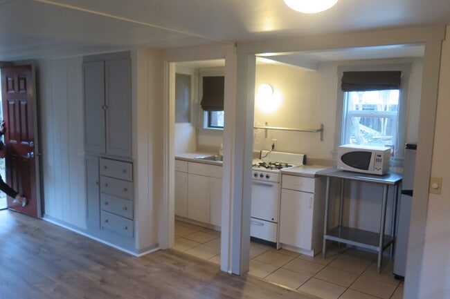 Photo - 848 3rd St Unit C