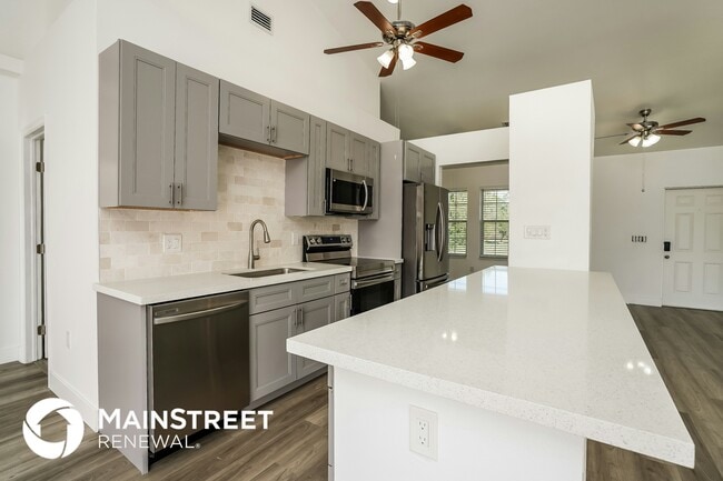 Photo - 5227 3rd St W