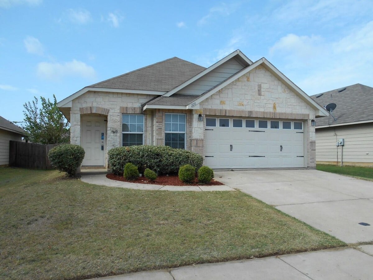 3 bed, 2 bath home in Fort Worth - 3 bed, 2 bath home in Fort Worth