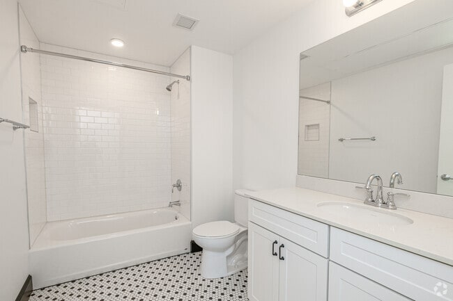 2BR-2BA-1,136SF-Bathroom - MAC Residences