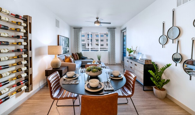Building Photo - Kalon Rental