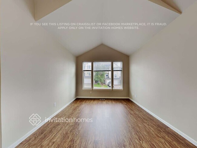 Photo - 521 50th St SE