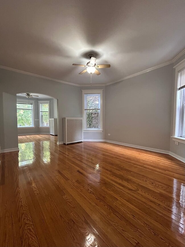 Photo - 1263 W Thorndale Ave Unidad 1 Floor