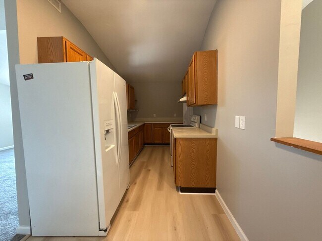 Photo - 12102 Belair Rd Unidad Apt B