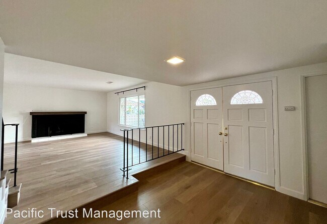 Photo - 4 br, 3 bath House - 9163 Evergreen Dr.