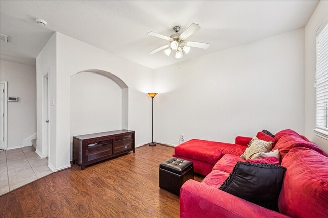 Photo - 3206 Pearl Bluff Ln