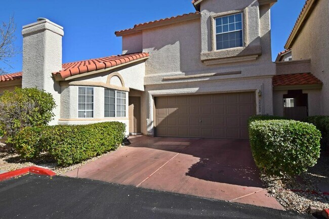 Photo - GREAT HOME IN A GREEN VALLEY LOCATION!