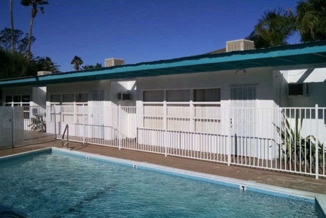 Photo - 2784 N Junipero Ave