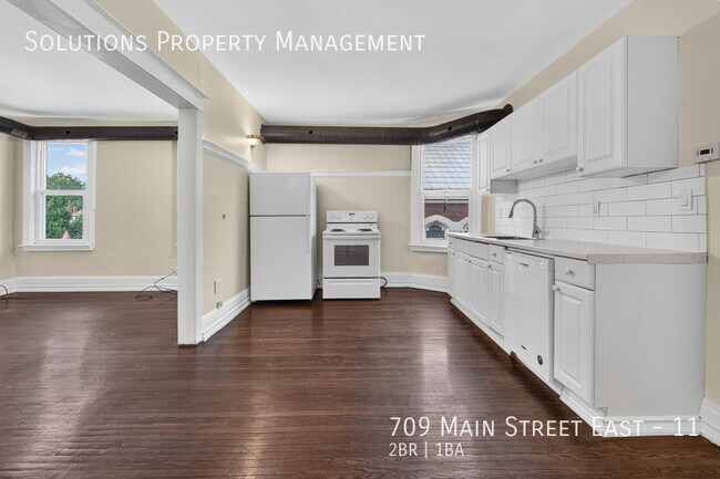 Photo - Beautiful Spacious 2 Bedroom Apartment Unit 11