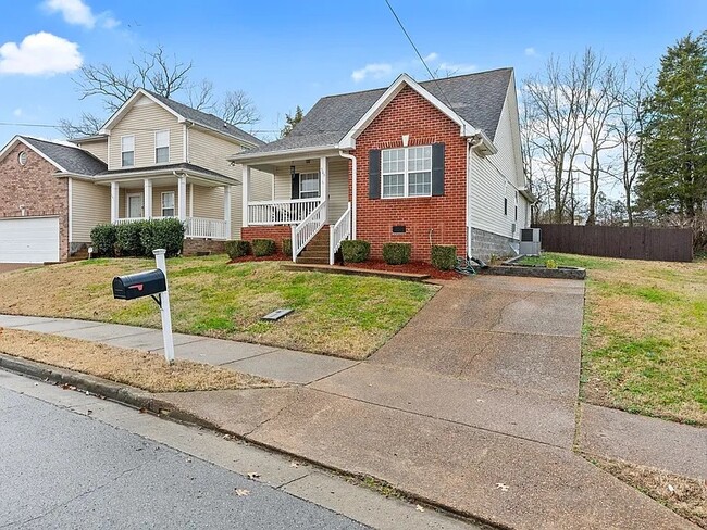 Photo - 509 Harold Prewett Dr