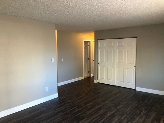 Photo - Top Unit Available! 2 Bed 1 Bath Condo Unit 13162