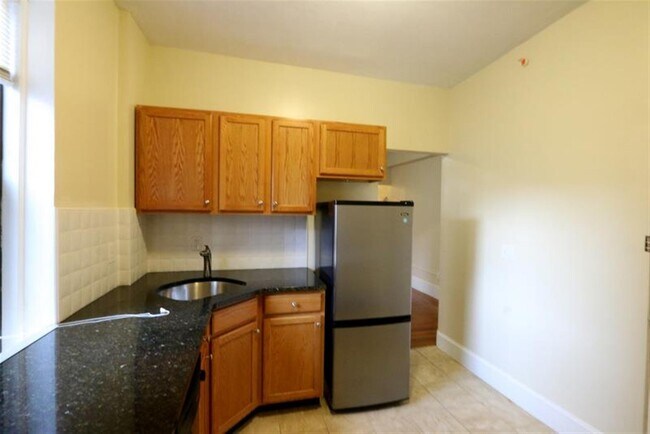 75 Hancock St Unit 1