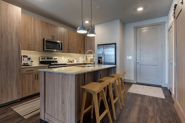 The Cosmopolitan Apartments