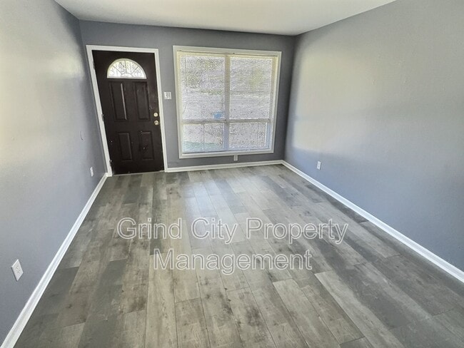 Photo - 395 Fairhope Rd