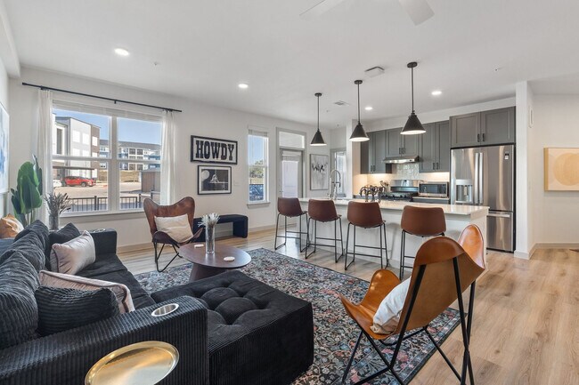 Photo - 1301 Leah Ave Unidad SI FL1-ID1499102P