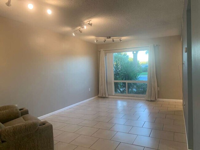 Photo - 1420 70th St N Unit P623 - 1420 70th St N