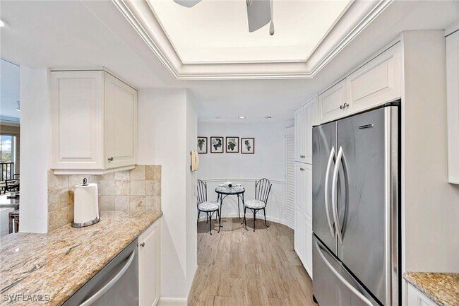 Building Photo - 4651 Gulf Shore Blvd N Unit 1106