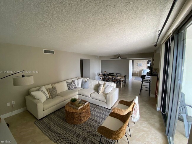 2 br, 2 bath Condo - 1401 S Ocean Blvd Apt... - 2 br, 2 bath Condo - 1401 S Ocean Blvd Apt... Unidad Apt 806