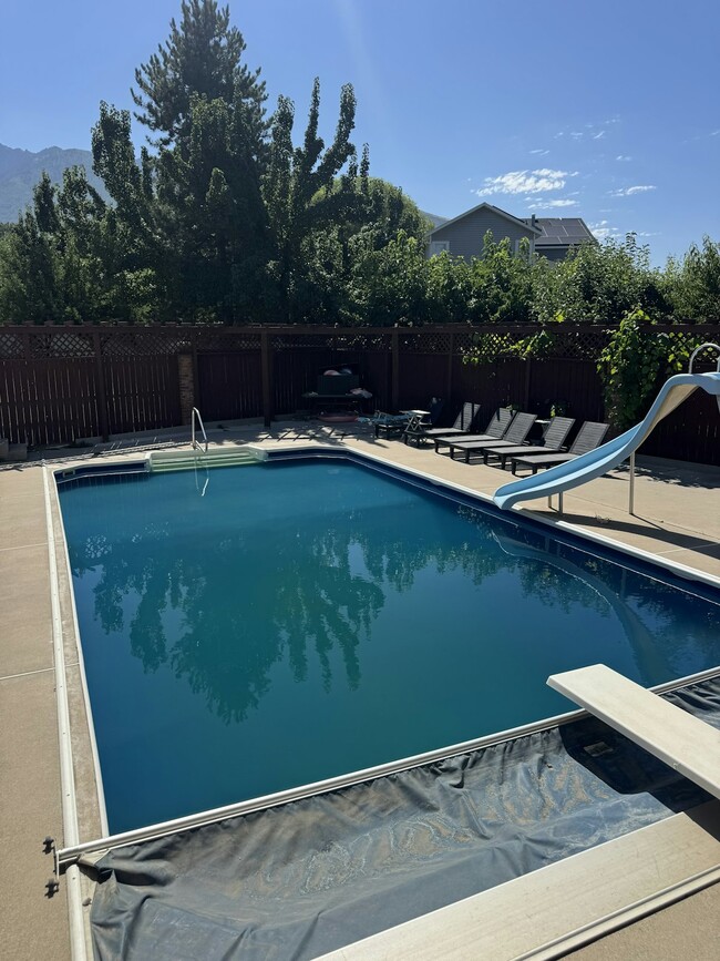 Photo - 1242 E Eastridge Cir
