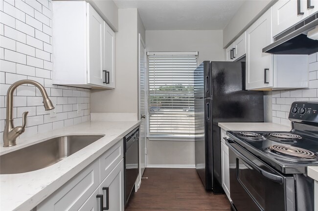 Building Photo - 1515 Campbell Rd Unit 185 Rental
